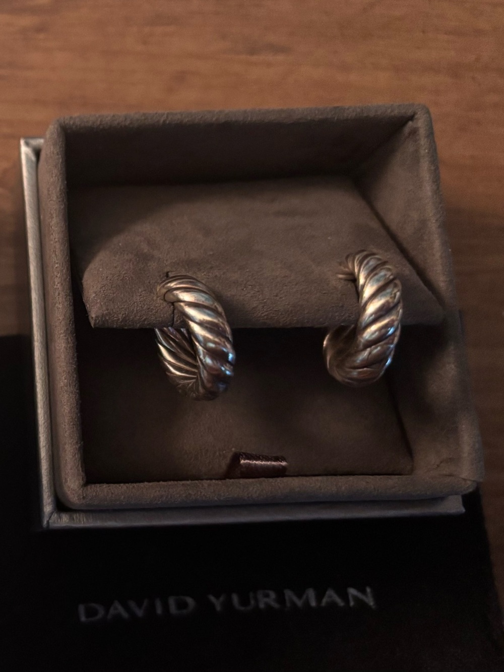 David Yurman Sculpted Cable Small Hoop Earrings